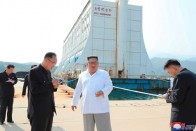 Észak-Koreában található a világ első lebegő hotelje 29