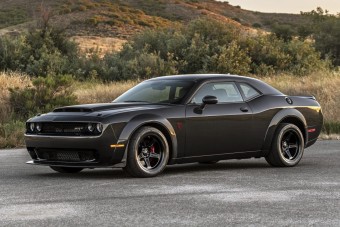 90 kg-ot fogyott a karbon karosszériás Challenger Demon