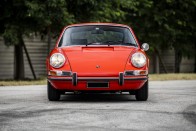 Új motor fejlesztéséhez használták a mandarin színű Porsche 911S-t 29