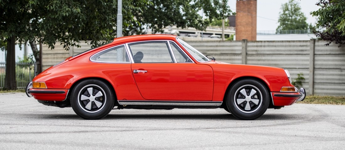 Új motor fejlesztéséhez használták a mandarin színű Porsche 911S-t