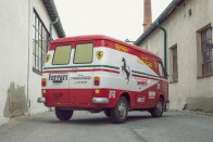 A belga Ferrari-kereskedő kopott furgonja 2