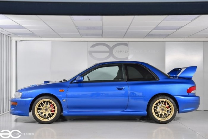 Még az illata is új ennek az 1998-as Subarunak