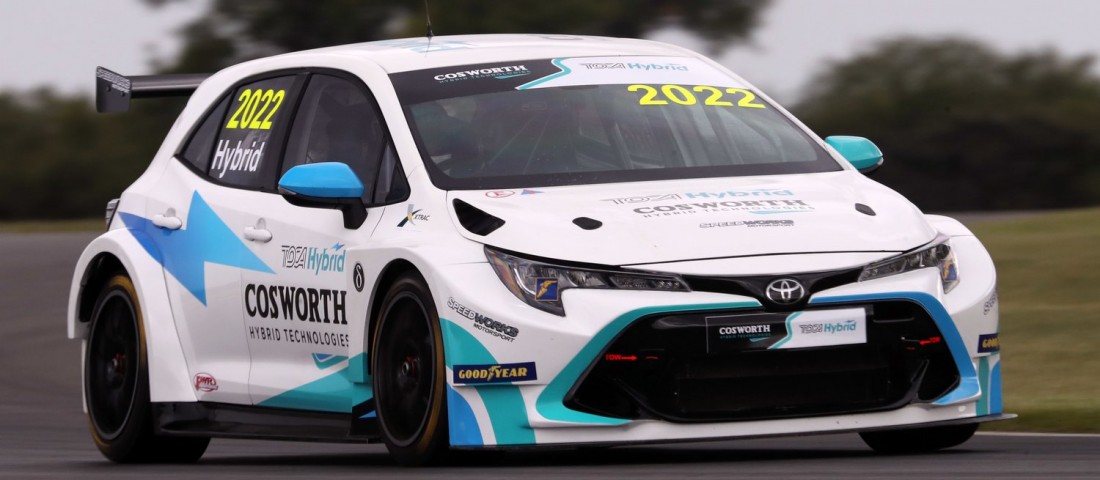 Ez a hibrid Corolla a túraautó-versenyzés jövője