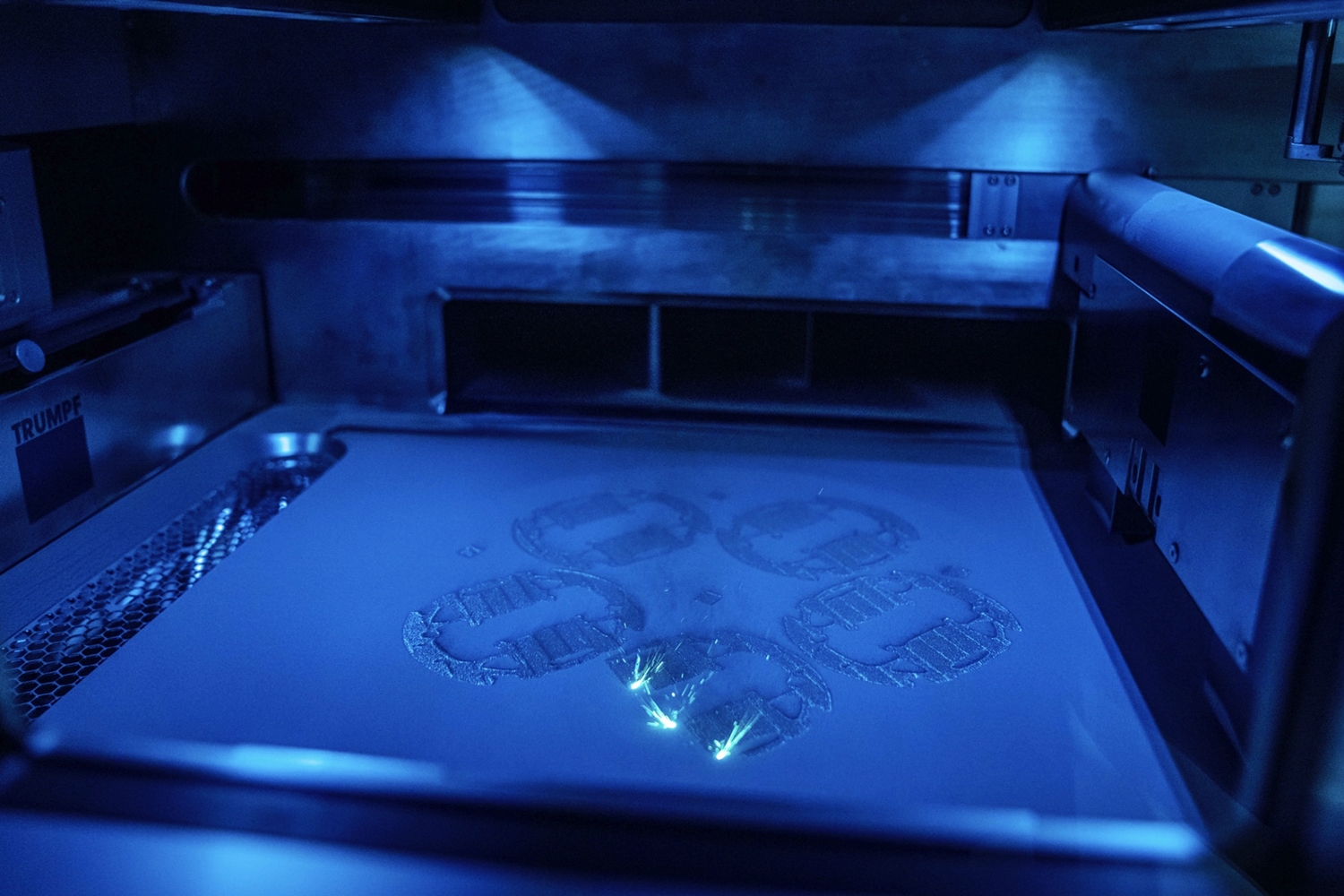 3D nyomtatóval készülnek a 700 lóerős 911 GT2 RS dugattyúi 2