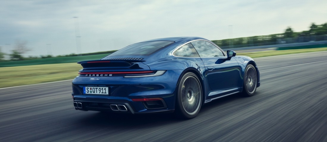 2,8 másodperc alatt gyorsul a lassabb 911 Turbo