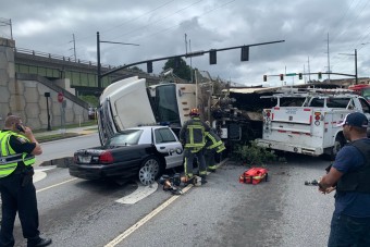 Durva balesetet vett fel a fedélzeti kamera