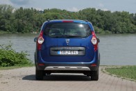 Kis pénzért nagy autó – Dacia Lodgy teszt 48