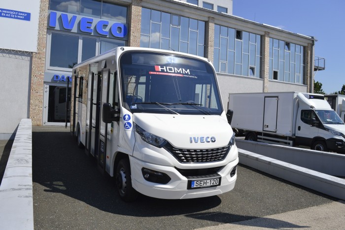 Cseh midibuszokat kapott egy magyar település 23 Cseh midibuszokat kapott egy magyar település 23