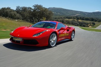 A vírus betett a Ferrari autógyártónak is