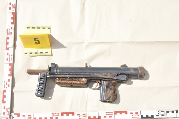 Gépfegyvere is volt a lopott luxusautókkal bizniszelő miskolci neppernek 2 | Vezess Gépfegyvere is volt a lopott luxusautókkal bizniszelő miskolci neppernek 2