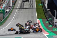 F1: Durva baleset, hamis időmérő Ausztriában 1