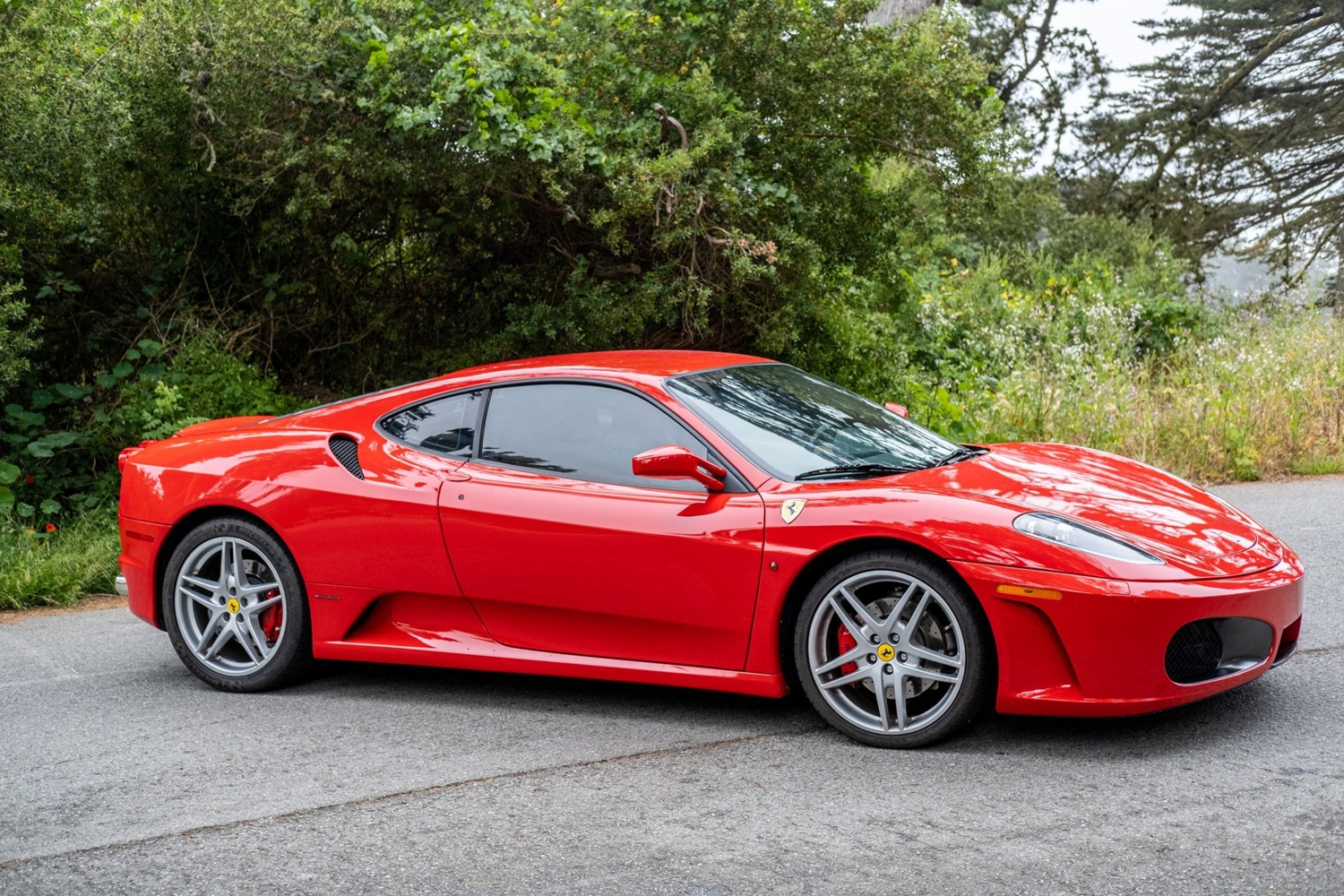 Szívesen hajtanánk ezt a piros, kéziváltós Ferrari F430-ast 8