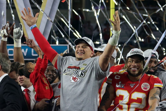 Megkötötték a sporttörténelem eddigi legnagyobb szerződését