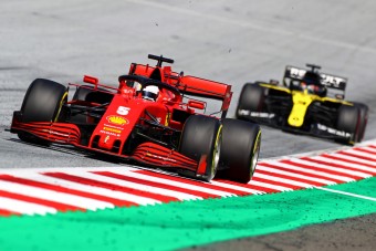 F1: Vettelt azonnal, már idén ki kellett volna rúgni