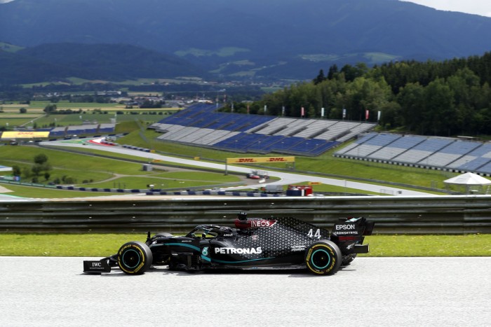 F1: Folytatódik a Mercedes-uralom