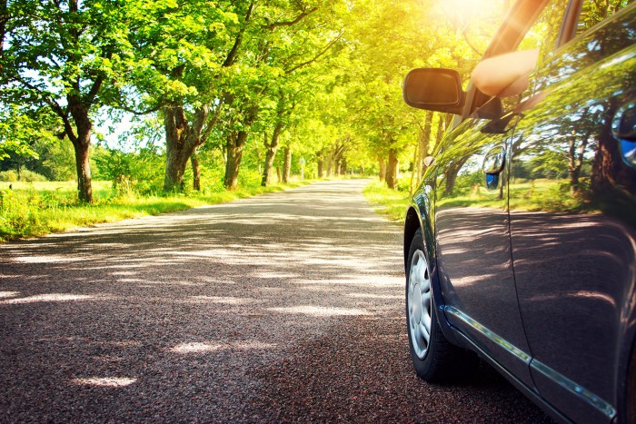 Ezek a veszélyek leselkednek az autósokra nyáron