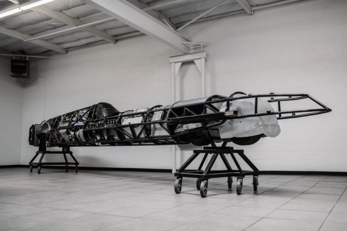 51 milliót fizettek a bolygó leggyorsabb benzines autójáért 2