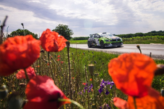 A fantasztikus négyes és a többiek 7