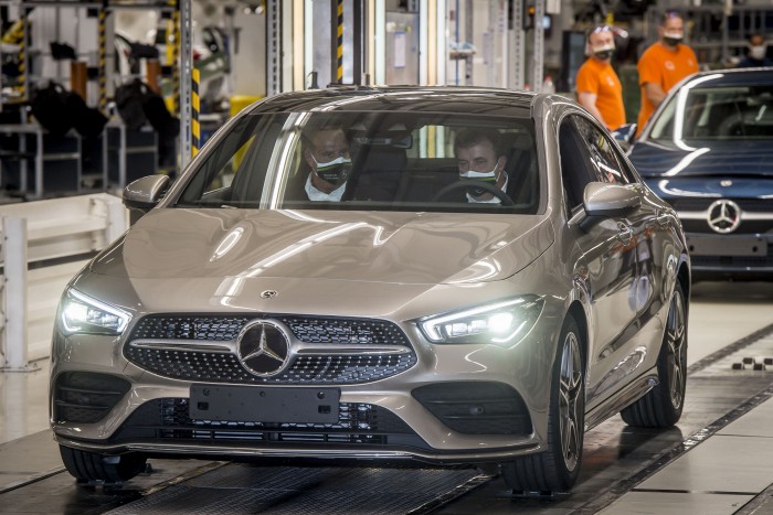 Pár nap után ismét leáll a kecskeméti Mercedes-gyár