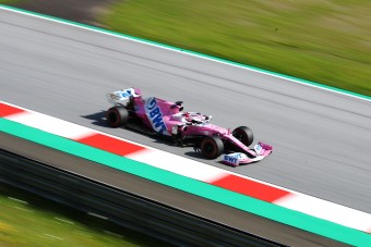 F1: Mindenki félhet a „rózsaszín Mercitől”