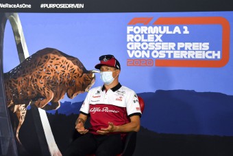 F1: Räikkönent ezzel most kihozták a sodrából