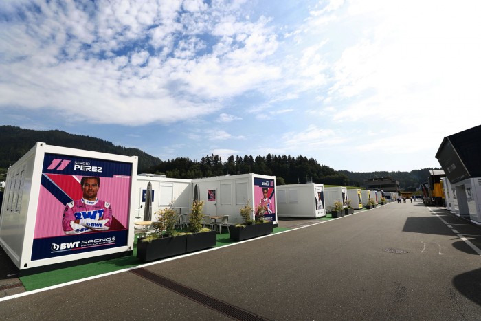 Konténertábor fogadta a Forma-1-et – galéria