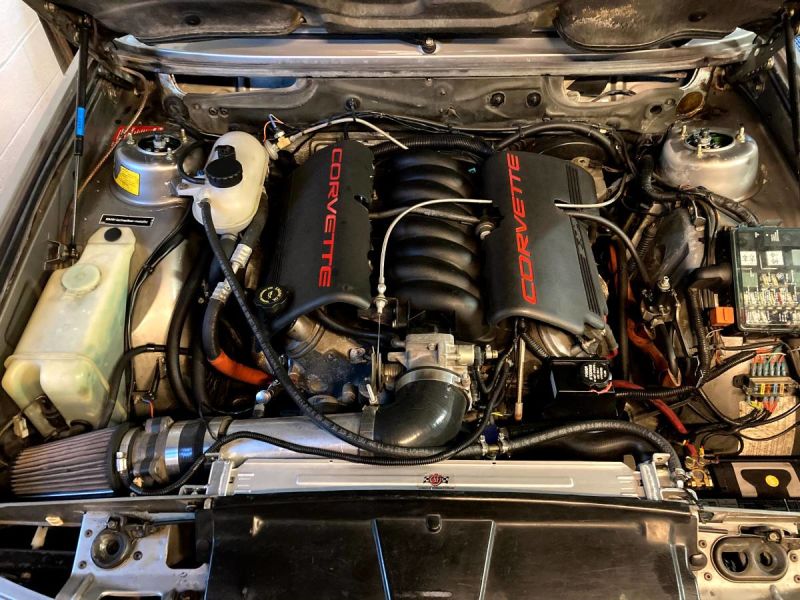 Ezek az öreg BMW-k amerikai izomautók szívét kapták meg 3 | Vezess Ezek az öreg BMW-k amerikai izomautók szívét kapták meg 3