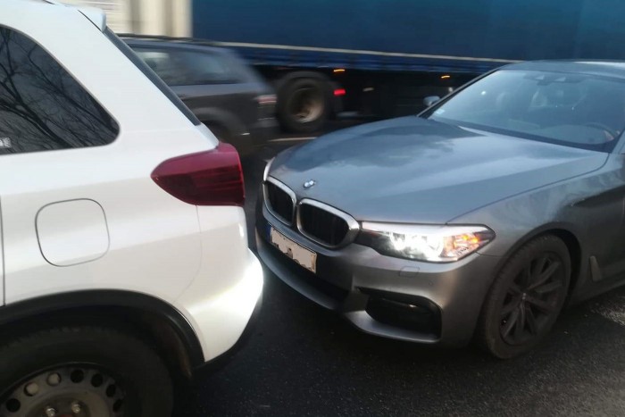 Megfejte a kitartó suzukis a sóherkedő biztosítót 1 Megfejte a kitartó suzukis a sóherkedő biztosítót 1