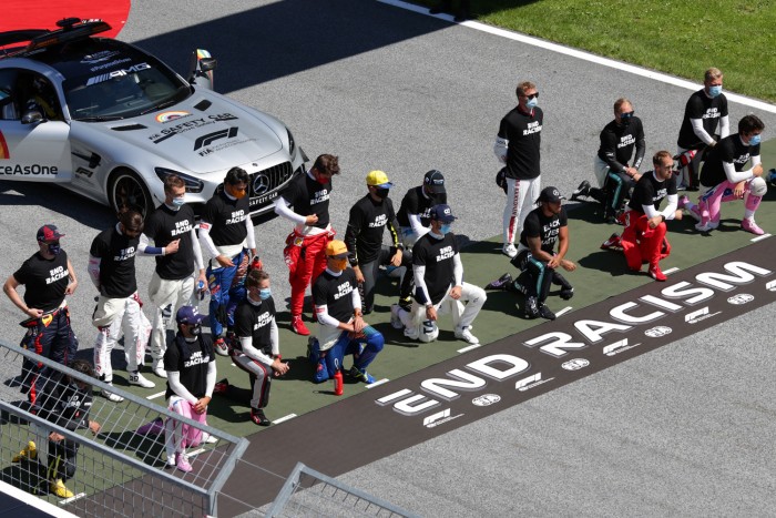 F1: Rasszista, aki nem térdelt?