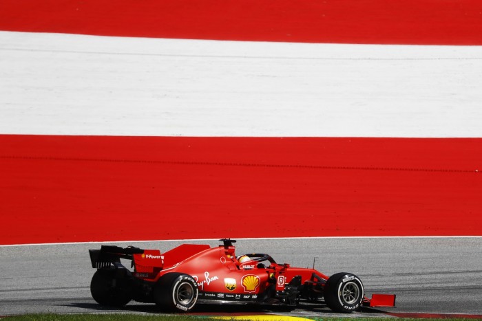 Vettel: Örülök, hogy csak egyszer forogtam meg!