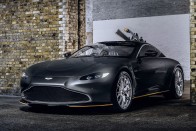 James Bond-autókat épített az Aston Martin 28