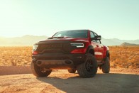 RAM 1500 TRX: új alfahím a pickupok között 46