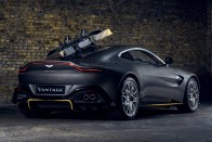 James Bond-autókat épített az Aston Martin 30