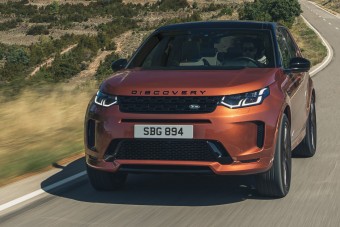 Megújult a családi Land Rover