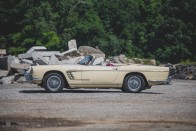 Gyönyörű az egyetlen Frua karosszériás Maserati 3500 GT Spyder 24