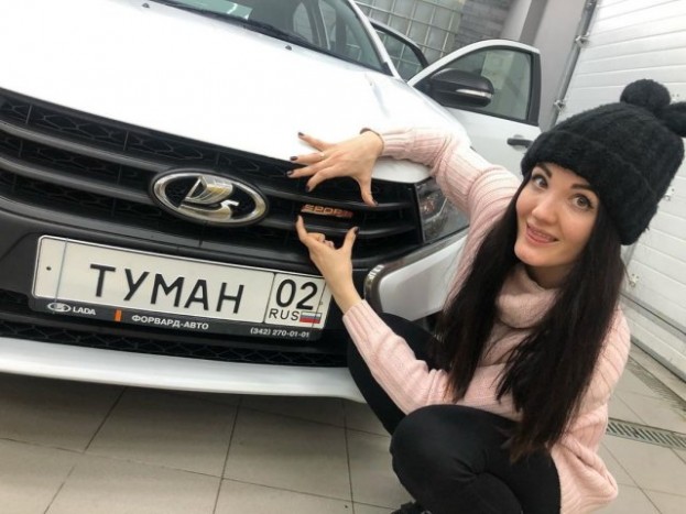 Anasztázia a világ egyik legszebb autószerelője, aki nem fél összepiszkolni magát 2