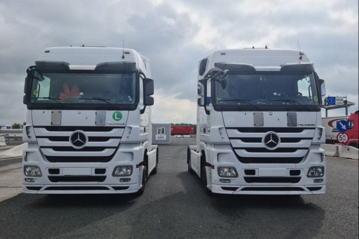 Kamionokat is foglaltak le a magyar határon 1 | Vezess Kamionokat is foglaltak le a magyar határon 1