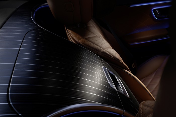 Technológiai erődemonstráció lesz a Mercedes S-osztály utastere 7