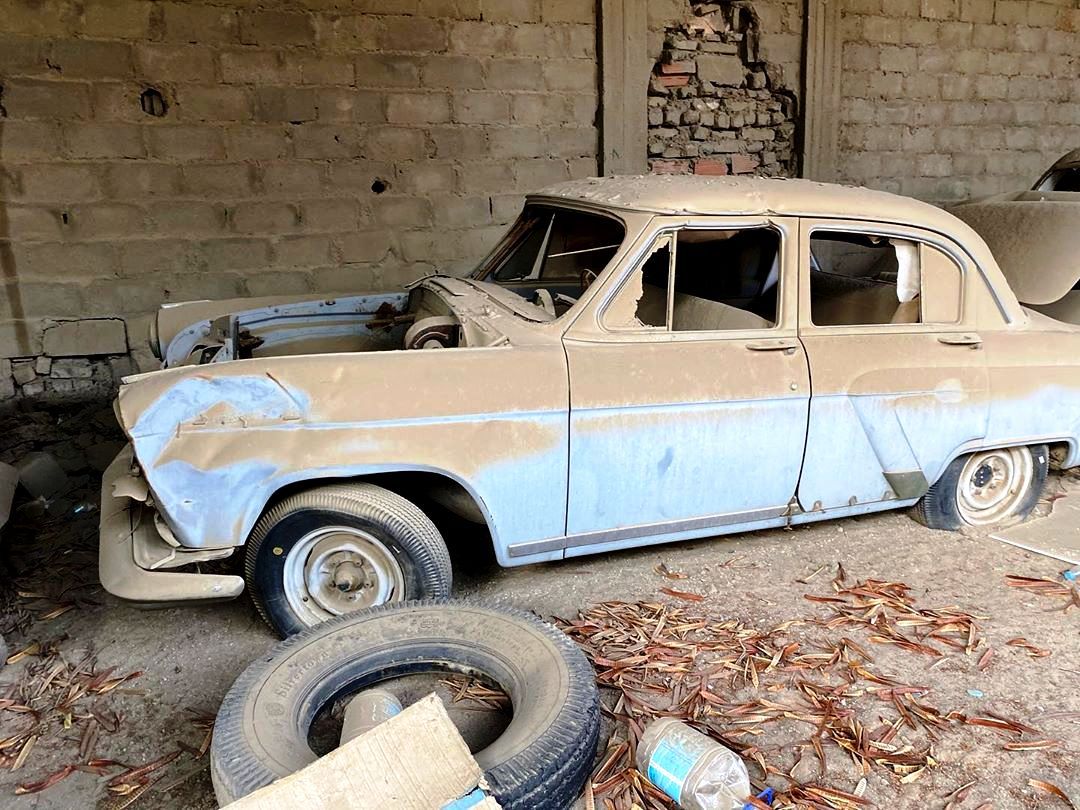 Orosz veteránokat találtak elhagyva egy szaúd-arábiai raktárban 1