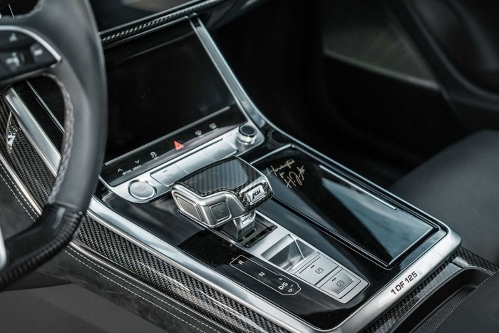 315-tel hasít az ABT brutális RSQ8-R-je 6