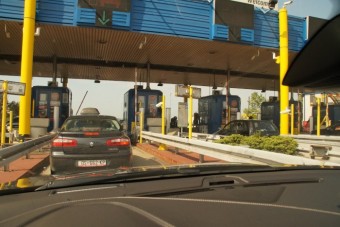 Kilenc év után jött egy rejtélyes büntetés külföldről