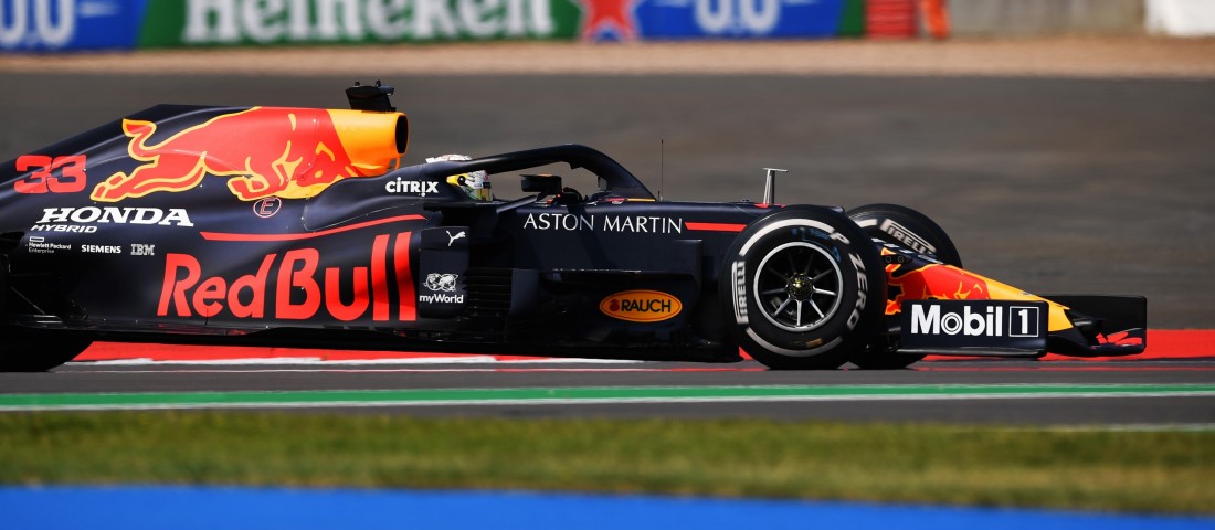 F1: Verstappen megtréfálta a Mercit, nyert Silverstone-ban