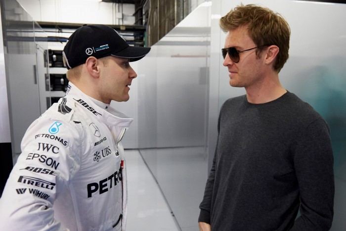 F1: Rosberg segíti Bottast Hamilton legyőzésében