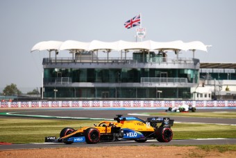 F1: A McLaren nem vár csodát a Mercedes-motortól