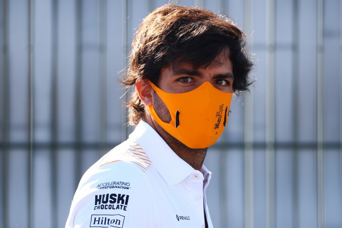 F1: Sainz cidrizhet a Ferrari miatt
