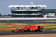 F1: Megint összetűzésbe került Vettel a Ferrarival 2