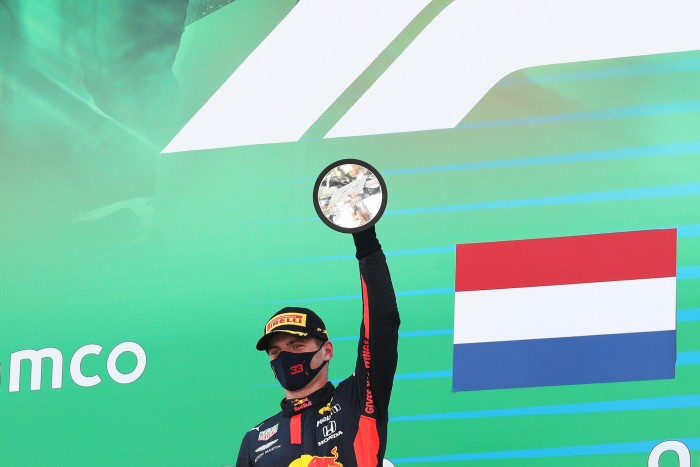 F1: Verstappen nem mer színt vallani