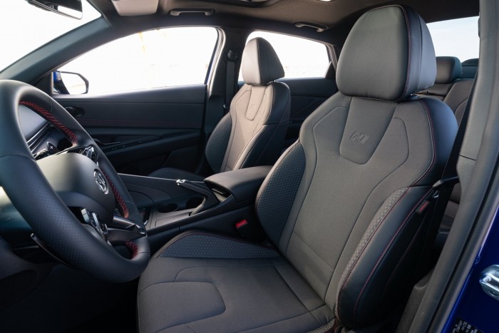 Európa lemarad a merész Hyundai Elantráról 6