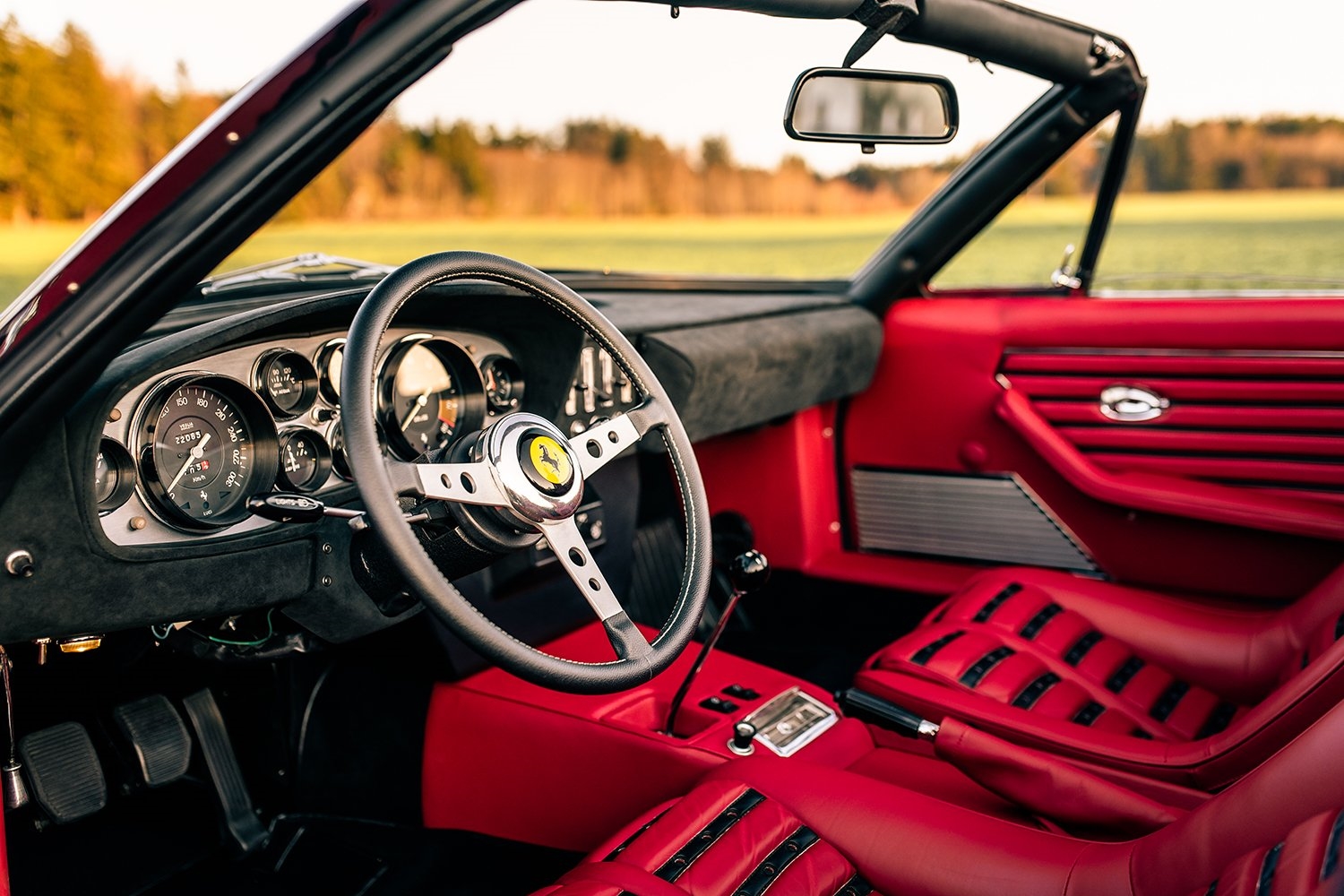 Ritka és gyönyörű a Ferrari 365 Daytona Spyder 19