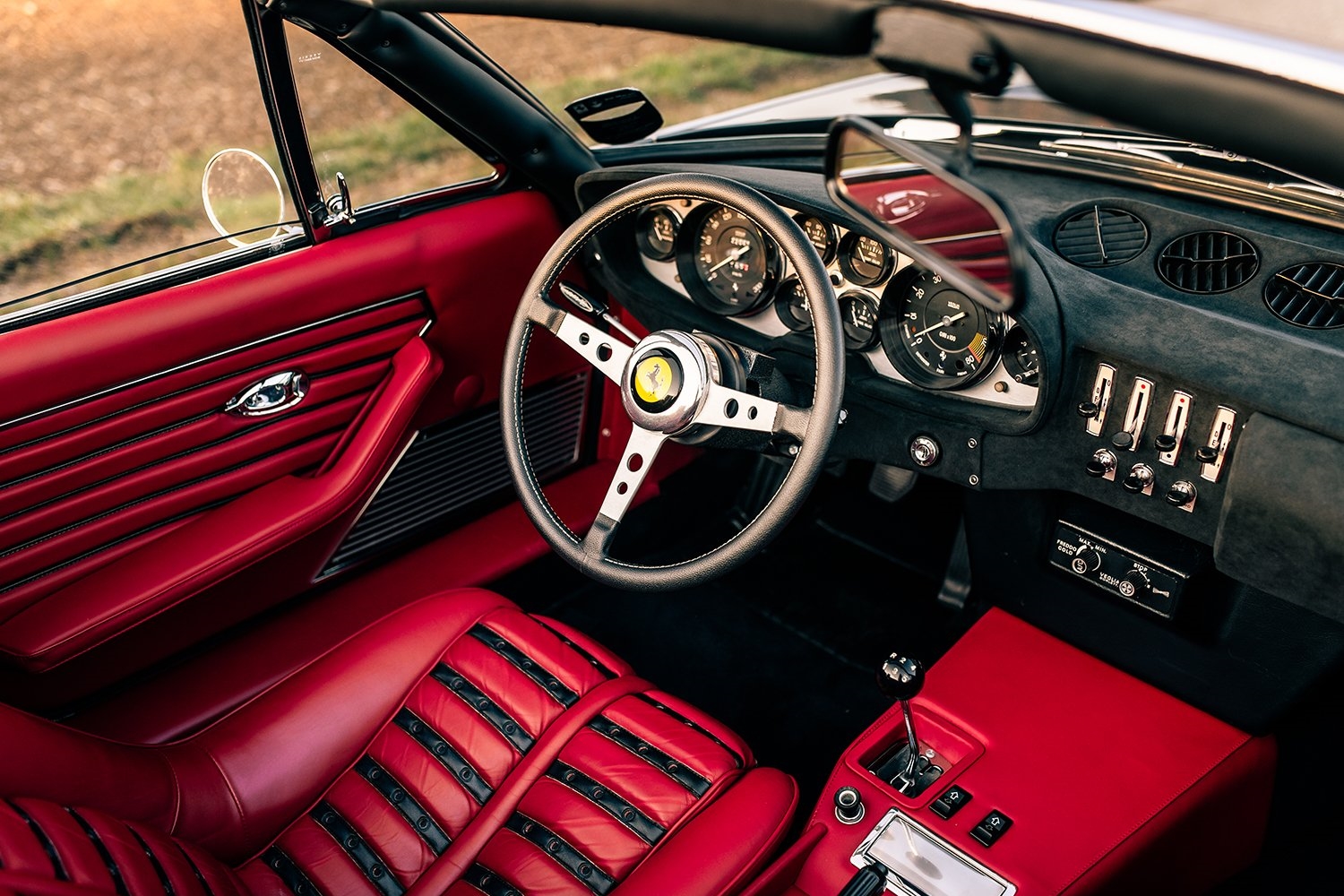Ritka és gyönyörű a Ferrari 365 Daytona Spyder 20